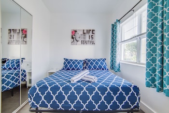 charming large studio near ocean dr south beach