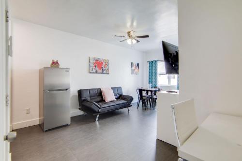 charming large studio near ocean dr south beach