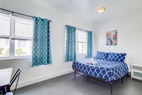 charming large studio near ocean dr south beach