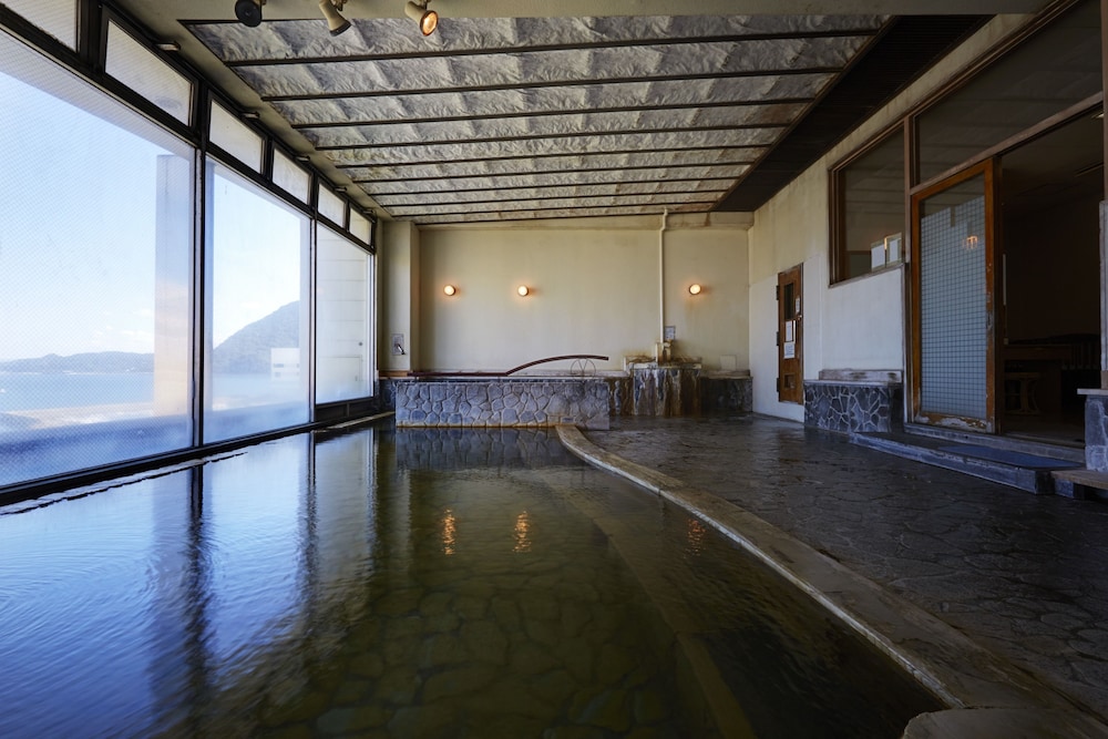 hotel new tsuruta