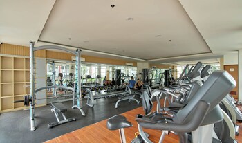 comfort studio apartment vida view makassar