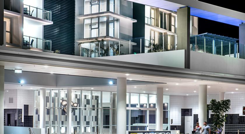 empire apartment hotel