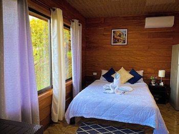 Yakari Grei Bungalows,,4 star