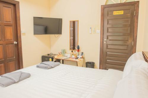 maiiam guesthouse patong