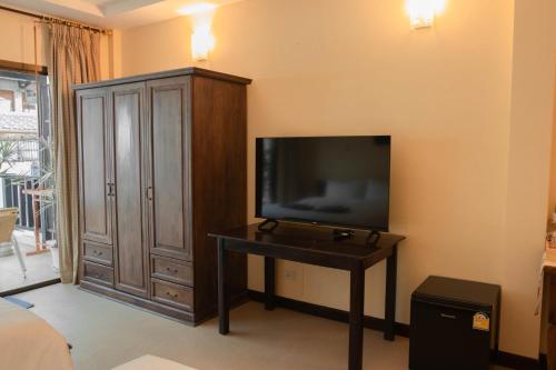 maiiam guesthouse patong