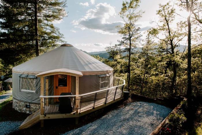sky ridge yurts