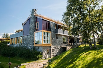 Dolmsundet Hotell Hitra,Melandsjøen>>Hitra,4 star