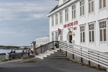 dolmsundet hotell hitra