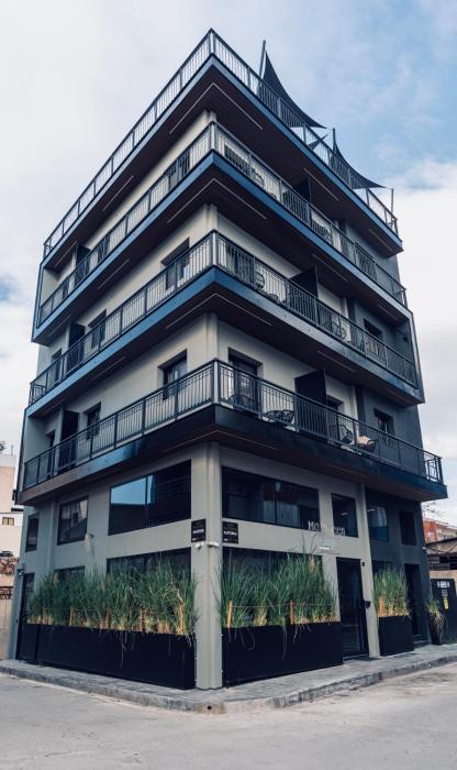 mc queen boutique apartments
