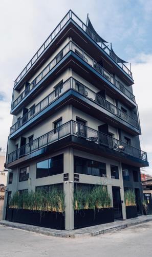 mc queen boutique apartments