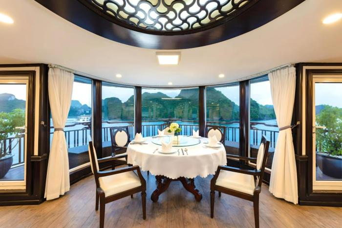 amanda cruise ha long bay