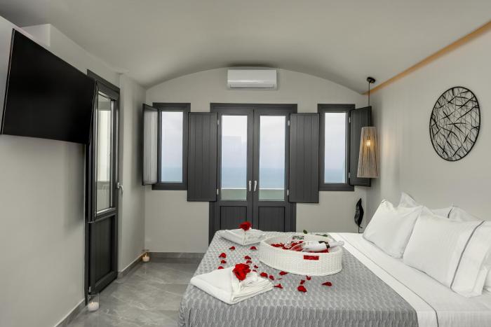 kudos suites firostefani