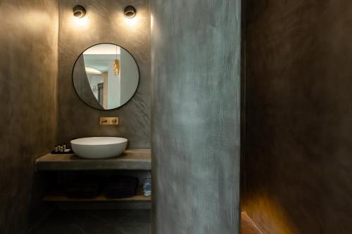 kudos suites firostefani
