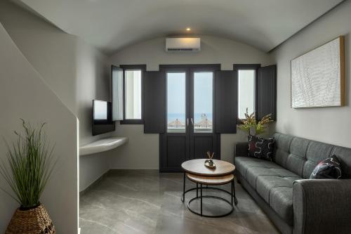 kudos suites firostefani