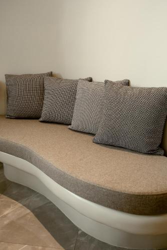 kudos suites firostefani