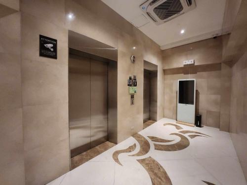 1 bed apartment sleeps 7 pool and wifi
