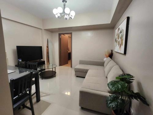 1 bed apartment sleeps 7 pool and wifi