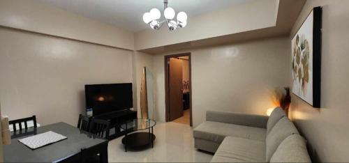 1 bed apartment sleeps 7 pool and wifi