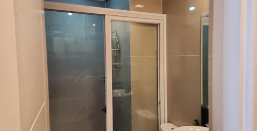 1 bed apartment sleeps 7 pool and wifi