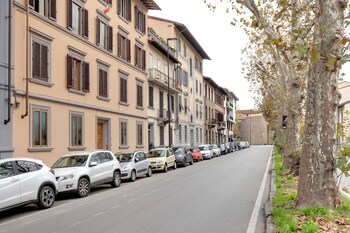 mamo florence aleardi roof apartment