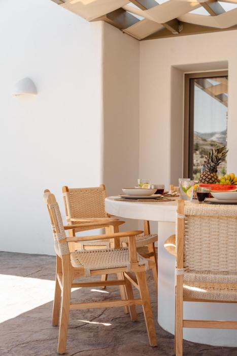 thalelion villa private pool and jacuzzi
