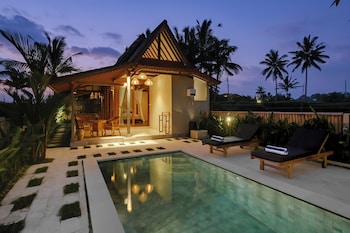 Oemah Cinta Ubud Villa,,4 star