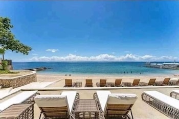 Mactan Newtown 1-Bedroom W/ Balcony & Pool Access,,5 star