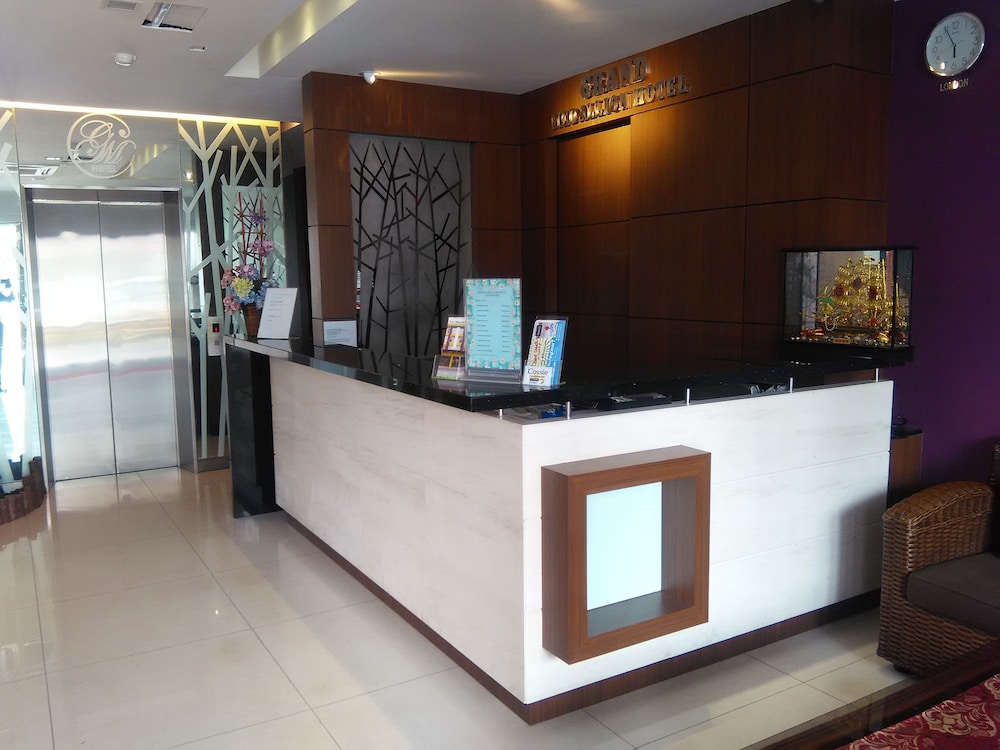 grand medallion hotel