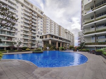 Homey Designed 3Br At Gateway Pasteur Apartment,,3 star