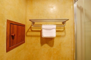 kim hostel at morleng