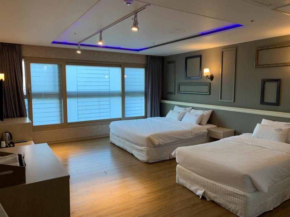 Dome Hotel Geoje,Changwon-Si>>Changwon,3 star