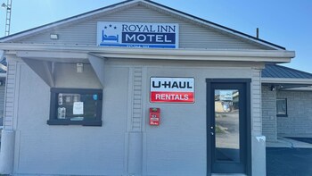 Royal Inn Motel Chambersburg,,2 star