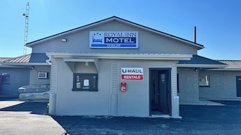 Royal Inn Motel Chambersburg,,2 star