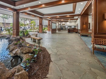 partial ocean view condo with 2 beds and parking