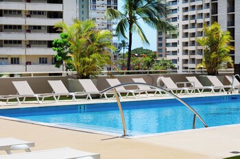 partial ocean view condo with 2 beds and parking