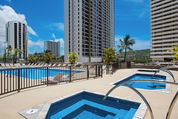 partial ocean view condo with 2 beds and parking