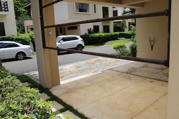 Villa Fv 4Br 12Pax 6Beds Hugeterrace,,3 star