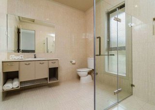 quality hotel point cook