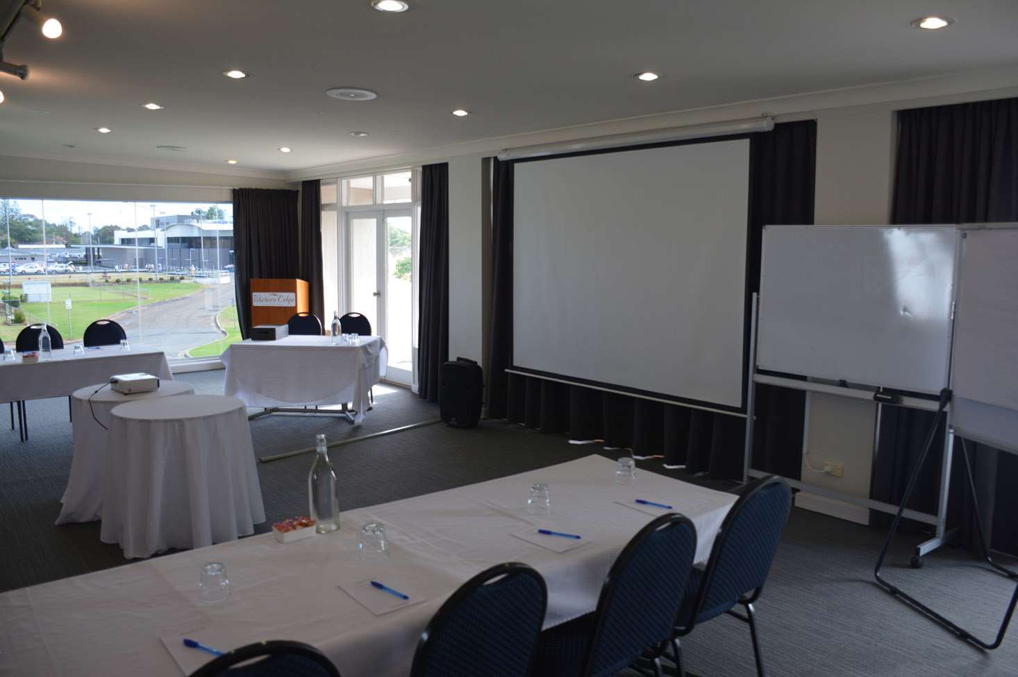 comfort resort waters edge