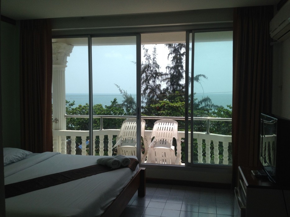 pimpimarn beach hotel