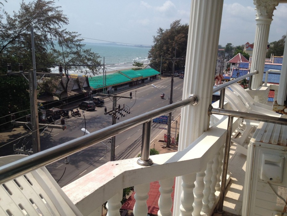 pimpimarn beach hotel