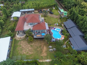 le best pool villa chiangmai