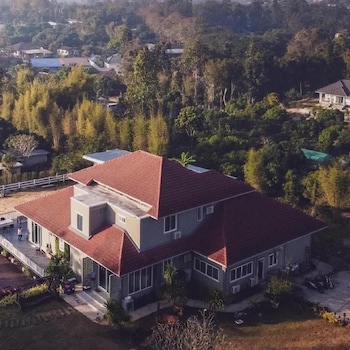 le best pool villa chiangmai