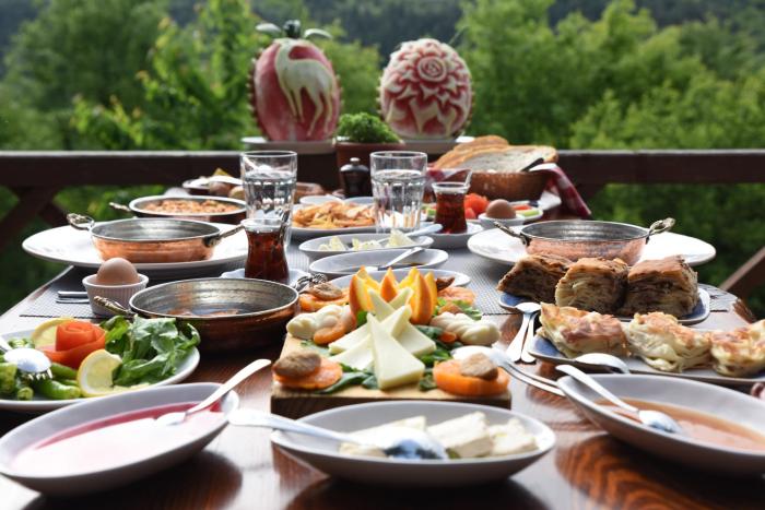campinari doga evleri and restaurant