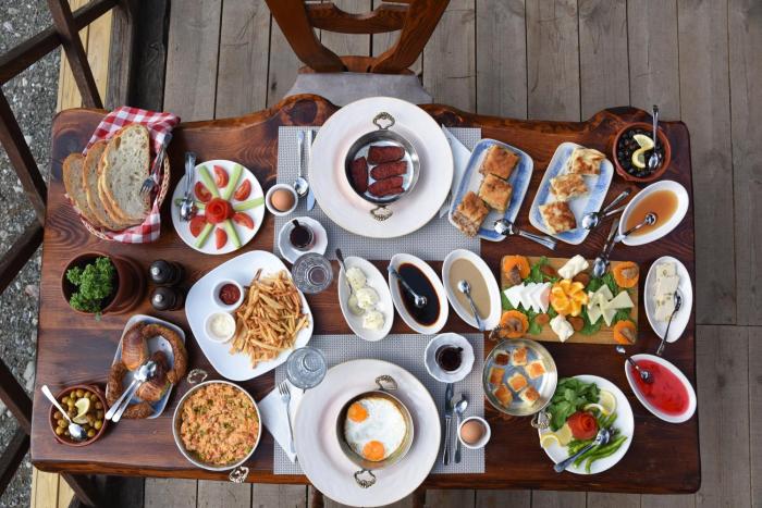 campinari doga evleri and restaurant