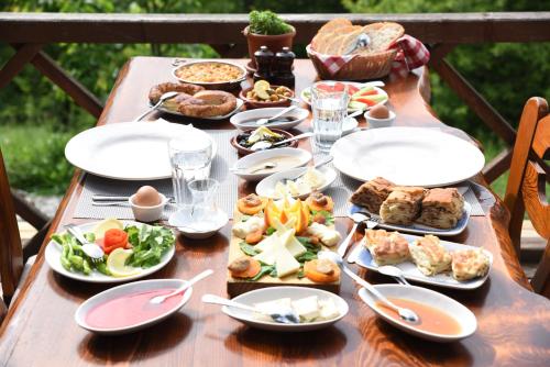 campinari doga evleri and restaurant