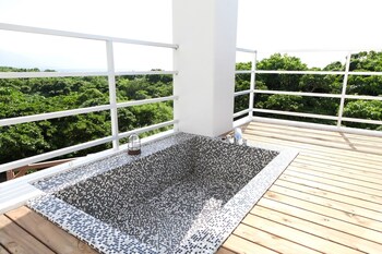 Another Sky Ishigaki Island,,4 star