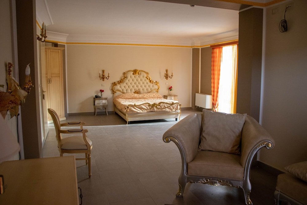 helios hotel