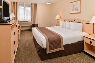 sylo hotel denver airport a ramada by wyndham