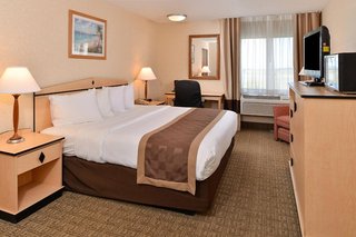 sylo hotel denver airport a ramada by wyndham